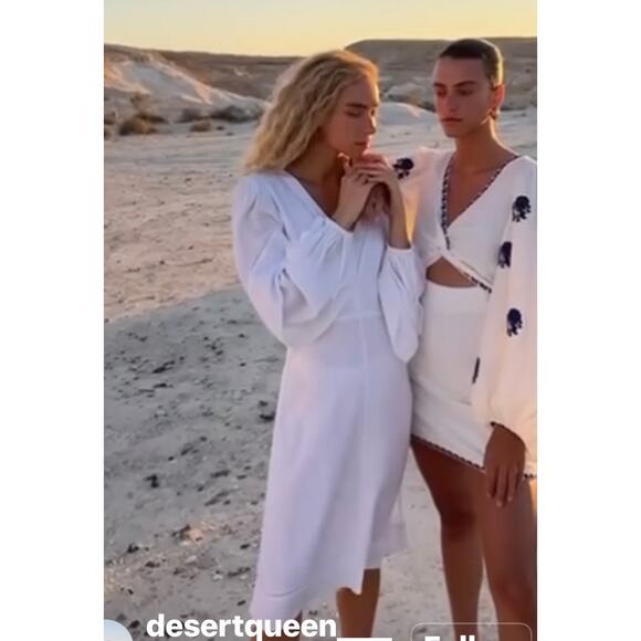 #9p- DESERT QUEEN SARAH DRESS WHITE LINEN Sz:L Ret$300 - Picture 2 of 7